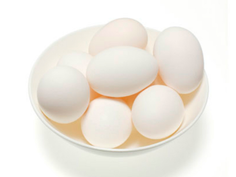 Полезные для печени продукты: Яйца
